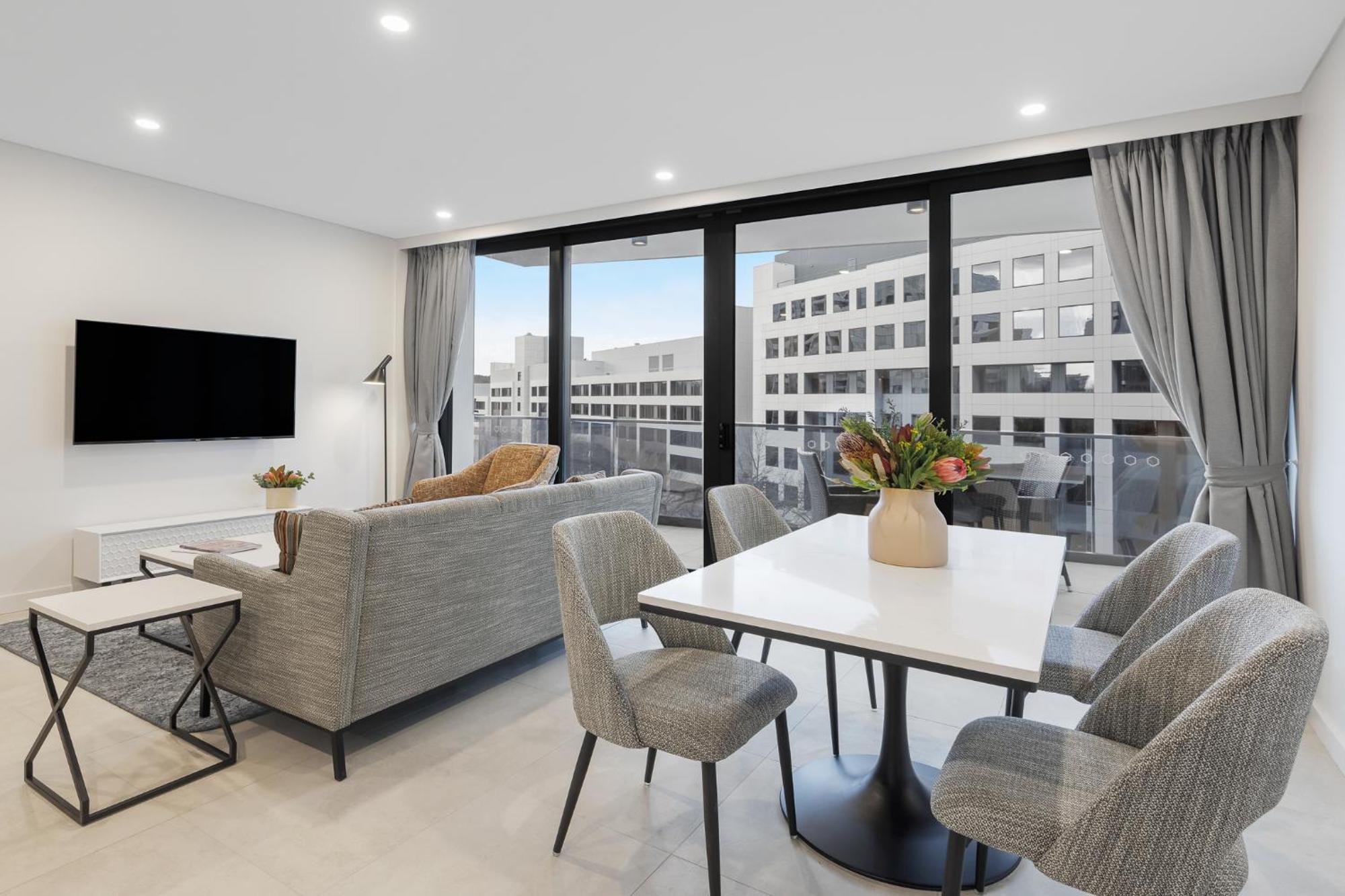 Meriton Suites Canberra Exterior photo The interior of a typical apartment